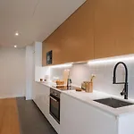 Armona - 2 Bedrooms And Pool In Avenidas Novas 아파트 *