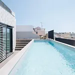 아파트 Armona - 2 Bedrooms And Pool In Avenidas Novas 리스본