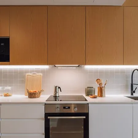 아파트 Armona - 2 Bedrooms And Pool In Avenidas Novas *