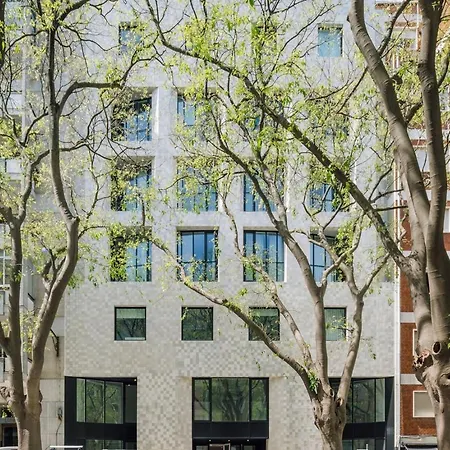 Armona - 2 Bedrooms And Pool In Avenidas Novas * 리스본